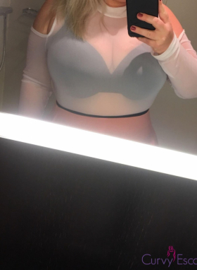 Curvy Escort Agentur - Bild 1 von 3