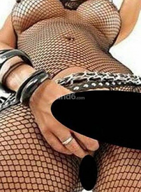 Geile SCHWANZLADY !!! - Bild 2 von 3