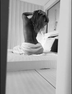  Tantra Künstlerin Olga diskret  - Bild 2 von 4