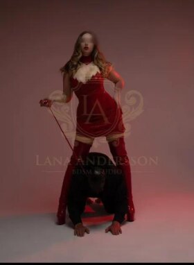 Mistress  Kim - Bild 13 von 18