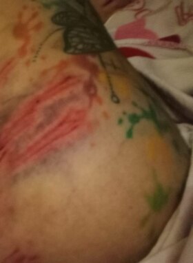 Sklavin Gina - Bild 4 von 8