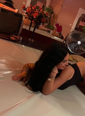 Jacqueline - Bild 2 von 2