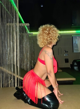 Coco ab 17.00 Uhr - Bild 1 von 2