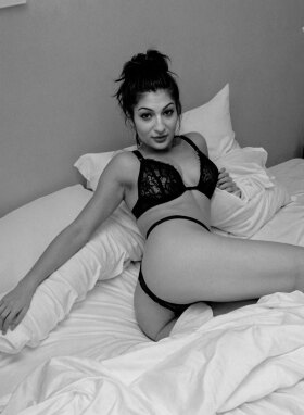Lia - Bild 7 von 24