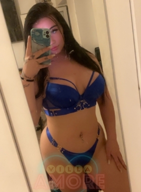 Neu! Süsse, liebe Karina jetzt anwesend - Bild 1 von 2